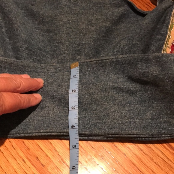 Bolsa por la damas purse. 13.5x10x4” denim with sequined sides and handle. - Picture 6 of 11